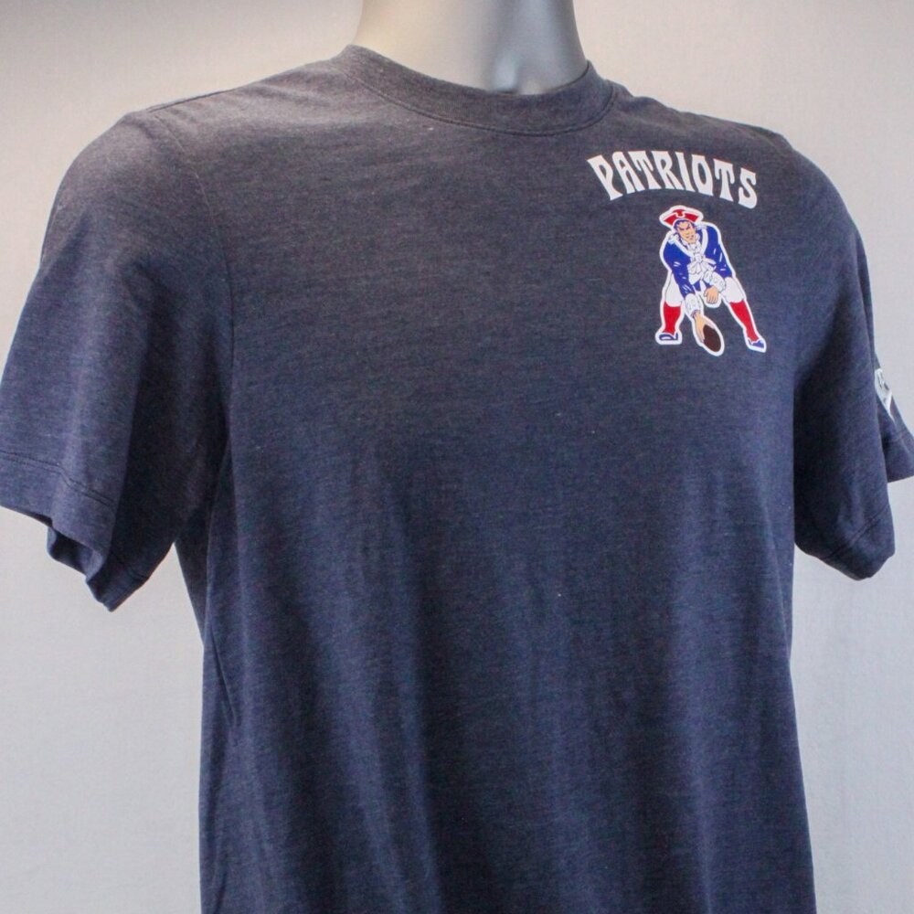New England Patriots Short Sleeve Crew Neck Tee Men's - Picture 1 of 10